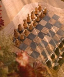 Schaakset Olijfolie & Honing Met Laden - Schaakspel - Schaakstukken - Schaakbord - Schaken - Bordspel - Handgemaakt - Hout - Zwart - Volwassenen & Kinderen - 35 X 35 X 8,5 Cm -leerzame-spellen Verkoopwinkel 550x309 160