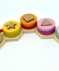 Merkloos Rups Puzzel – Vormenpuzzels - Vormenstoof - Stapeltoren - Puzzels - Montessori - Houten Speelgoed - Educatief Speelgoed - Kleurrijk - Puzzel - Kinderspeelgoed - Geometrisch - Klassiek Speelgoed - Uitdagend - Oog-hand Coördinatie -leerzame-spellen Verkoopwinkel 550x365 1