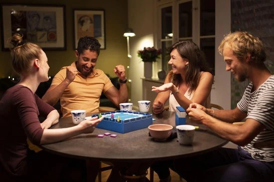 Bezzerwizzer - Bordspel 11 Bezzerwizzer - Bordspel - Afbeelding 9