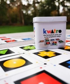 White Goblin Games Kwatro - Kaartspel -leerzame-spellen Verkoopwinkel 550x412 22