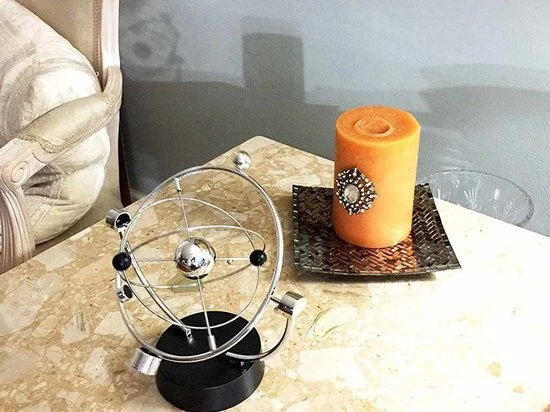 Merkloos Newton Cradle Pendel Van Het Zonnestelsel - Pendulum - Science - Natuurkunde- Oneindig Plezier 6 Merkloos Newton Cradle Pendel Van Het Zonnestelsel - Pendulum - Science - Natuurkunde- Oneindig Plezier - Afbeelding 4