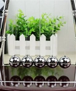 Merkloos Newton Cradle - Newton Pendel - Slingerballen - Newton - Sinterklaas Cadeautje - Kerst Cadeau -leerzame-spellen Verkoopwinkel 550x413 18