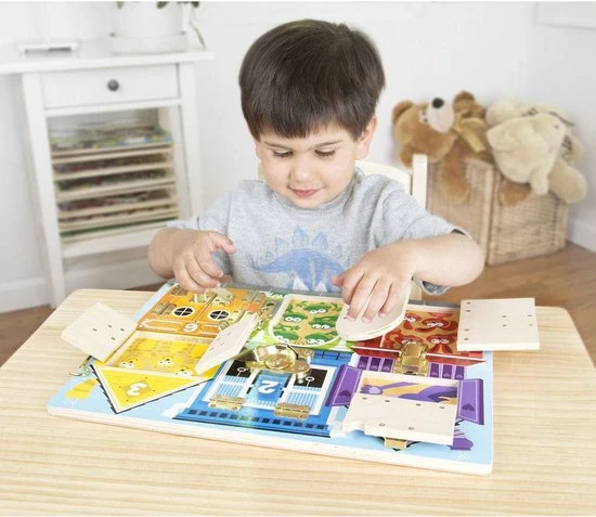 Melissa & Doug Activiteitenbord Met Sloten - Educatief Spel 9 Melissa & Doug Activiteitenbord Met Sloten - Educatief Spel - Afbeelding 7