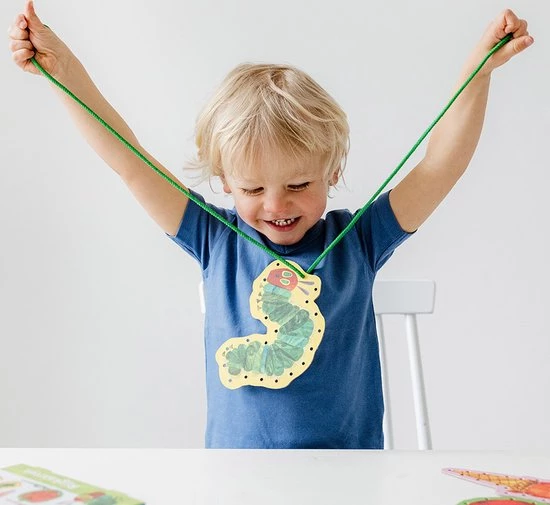 Bambolino Toys - Rupsje Nooitgenoeg Rijgkaarten - Educatief Speelgoed 6 Bambolino Toys - Rupsje Nooitgenoeg Rijgkaarten - Educatief Speelgoed - Afbeelding 4