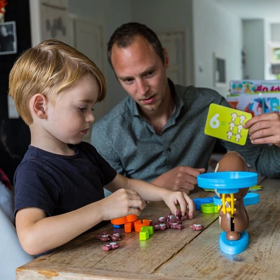 Must-Have For Kids Monkey Balance Game ?Roze? - Speelgoed Meisjes - Sinterklaas Cadeautjes - Sint - Kerst - 3 Jaar - 4 Jaar - 5 Jaar - 6 Jaar - Ik Leer Rekenen - Weegschaal Speelgoed - Rekenen - Interactief Speelgoed - Cijfers Leren - Basisvaardigheden Rekenen 6 Must-Have For Kids Monkey Balance Game ?Roze? - Speelgoed Meisjes - Sinterklaas Cadeautjes - Sint - Kerst - 3 Jaar - 4 Jaar - 5 Jaar - 6 Jaar - Ik Leer Rekenen - Weegschaal Speelgoed - Rekenen - Interactief Speelgoed - Cijfers Leren - Basisvaardigheden Rekenen - Afbeelding 4