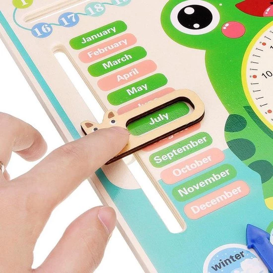 Buxibo - Kleurrijke Houten Leerklok Kikker - Speelgoedklok - Kalenderklok - Oefenklok - Educatief Speelgoed - Leerhulpmiddel - Multicolor 6 Buxibo - Kleurrijke Houten Leerklok Kikker - Speelgoedklok - Kalenderklok - Oefenklok - Educatief Speelgoed - Leerhulpmiddel - Multicolor - Afbeelding 4