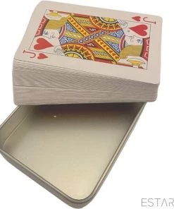 ESTARK? Luxe Speelkaarten In Metal BOX - Plastic Coating - Poker Kaarten - Kaartspel - Spelkaarten - Spel Kaart - 56 Kaarten - Gezelschapsspel - Spelen - Playing Cards - In Blik 19 ESTARK? Luxe Speelkaarten In Metal BOX - Plastic Coating - Poker Kaarten - Kaartspel - Spelkaarten - Spel Kaart - 56 Kaarten - Gezelschapsspel - Spelen - Playing Cards - In Blik -leerzame-spellen Verkoopwinkel 550x610 3