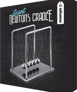MikaMax Newton Cradle XL - Houten Voet - Metalen Frame - Newton Pendel - Newton Ballen - Ballanceerballen 12 MikaMax Newton Cradle XL - Houten Voet - Metalen Frame - Newton Pendel - Newton Ballen - Ballanceerballen -leerzame-spellen Verkoopwinkel 550x702 1
