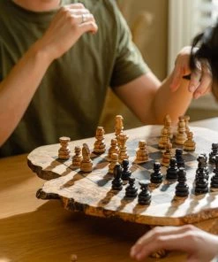 Schaakset Olijfolie & Honing Met Laden - Schaakspel - Schaakstukken - Schaakbord - Schaken - Bordspel - Handgemaakt - Hout - Zwart - Volwassenen & Kinderen - 35 X 35 X 8,5 Cm -leerzame-spellen Verkoopwinkel 550x825 54