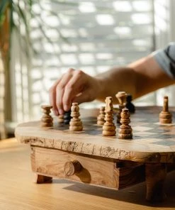 Schaakset Olijfolie & Honing Met Laden - Schaakspel - Schaakstukken - Schaakbord - Schaken - Bordspel - Handgemaakt - Hout - Zwart - Volwassenen & Kinderen - 35 X 35 X 8,5 Cm -leerzame-spellen Verkoopwinkel 550x825 56